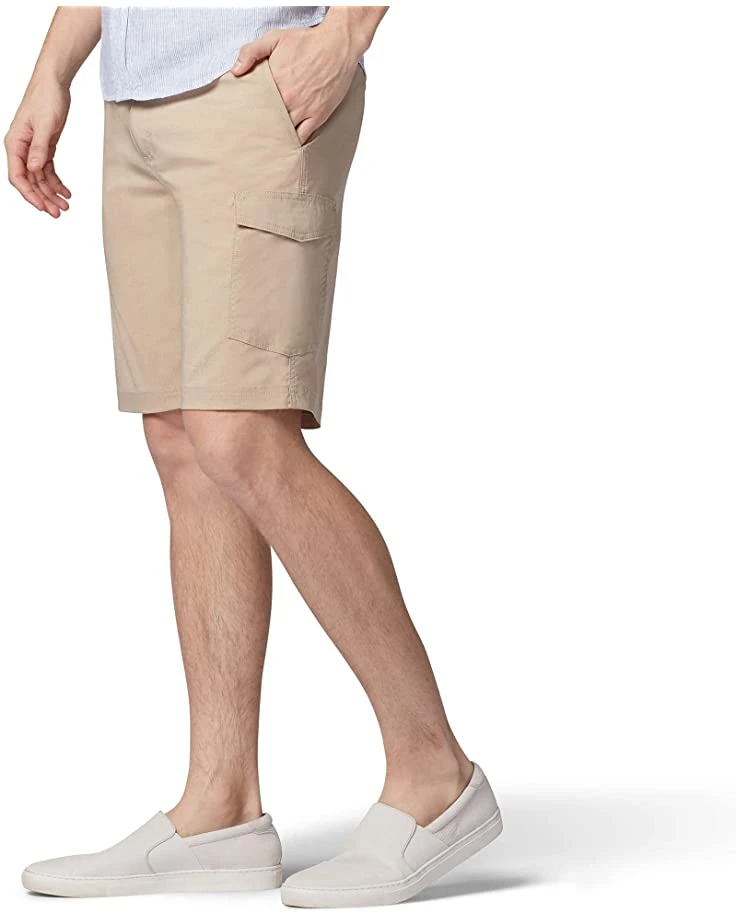 61N6fYrGiL._AC_SR736920_.jpg Lee Men's Performance Series Extreme Comfort Tech Cargo Short | Shorts -Lee Sales 61N6fYrGiL. AC SR736920